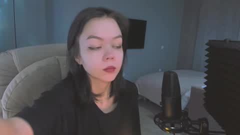 quietluxury online show from March 14, 2026, 11:48 am