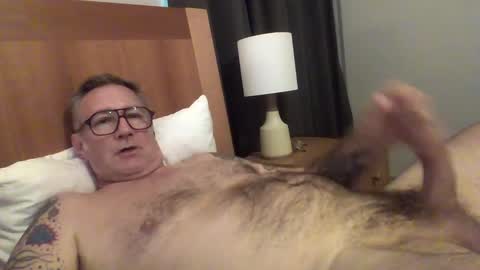 Snapshot of quietmature chatting on October 9, 2025, 12:08 am quietmature online show from October 9, 2025, 12:08 am