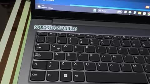 quik32 online show from March 26, 2026, 3:01 am