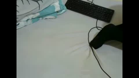 Snapshot of quincy_joy11 chatting on December 7, 2024, 1:14 am quincy joy11 online show from December 7, 2024, 1:14 am