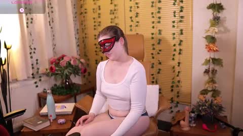 Snapshot of quinnrmonroe chatting on February 4, 2026, 4:24 pm QuinnMonroe online show from February 4, 2026, 4:24 pm