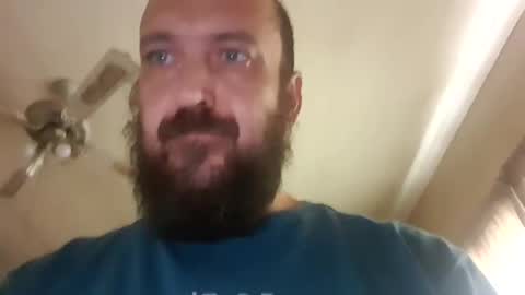 quintinvw0011 online show from January 8, 2025, 10:04 am