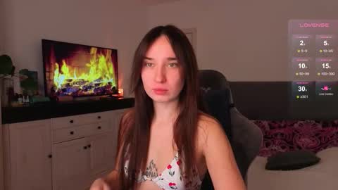 Snapshot of quite_static chatting on December 1, 2025, 5:12 am Megan online show from December 1, 2025, 5:12 am