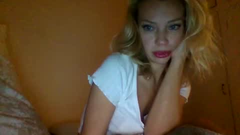 Snapshot of qurli24 chatting on October 27, 2025, 10:36 pm qurli24 online show from October 27, 2025, 10:36 pm