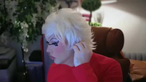 ViVaLuvLicious online show from January 7, 2026, 2:14 am