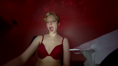 Snapshot of r0bynxoxp chatting on March 29, 2026, 12:32 am r0bynxoxp online show from March 29, 2026, 12:32 am