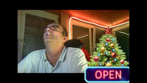 Snapshot of r_2d2_ chatting on December 21, 2024, 10:19 pm dj mike online show from December 21, 2024, 10:19 pm