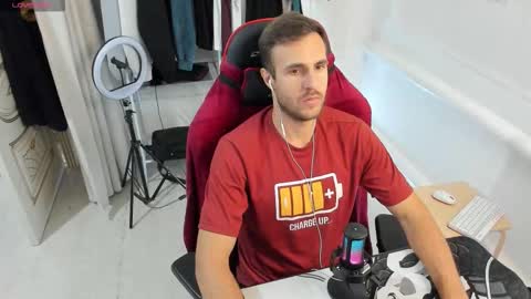 Snapshot of raamos chatting on September 13, 2025, 3:23 pm Nikita online show from September 13, 2025, 3:23 pm