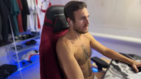 Snapshot of raamos chatting on October 14, 2025, 5:36 pm Nikita online show from October 14, 2025, 5:36 pm