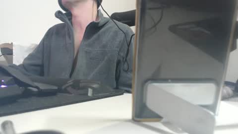 Snapshot of raccon68 chatting on January 6, 2025, 11:09 pm Raccoon68 online show from January 6, 2025, 11:09 pm