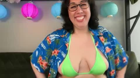 raccoonrook online show from April 17, 2026, 11:08 pm