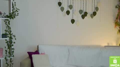 rachel__lips online show from June 20, 2026, 8:17 am
