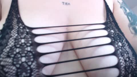 Snapshot of rachel_deal chatting on December 28, 2024, 8:04 pm Rachel online show from December 28, 2024, 8:04 pm