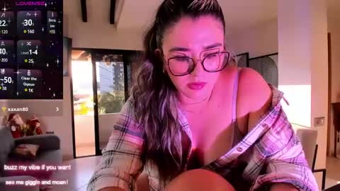 Rachel Foss online show from December 4, 2024, 9:46 pm