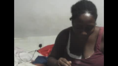 Snapshot of rachelexoticgirl chatting on November 18, 2025, 2:39 am rachelexoticgirl online show from November 18, 2025, 2:39 am