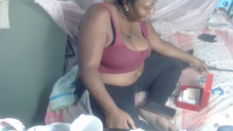 Snapshot of rachelexoticgirl chatting on April 12, 2026, 3:55 am rachelexoticgirl online show from April 12, 2026, 3:55 am