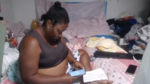 Snapshot of rachelexoticgirl chatting on April 15, 2026, 9:37 pm rachelexoticgirl online show from April 15, 2026, 9:37 pm