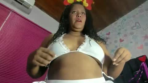 rachell_hot6 online show from February 14, 2026, 5:53 pm