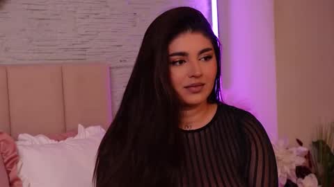 RachelSwaan online show from October 10, 2025, 5:17 am