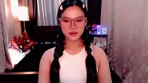 raeganclinton online show from October 8, 2025, 11:46 pm