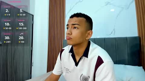 Snapshot of rafa_cruz chatting on September 19, 2025, 11:55 am rafa_cruz online show from September 19, 2025, 11:55 am