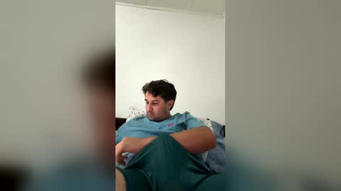 Snapshot of rafabuscub chatting on March 25, 2026, 11:22 pm Rapha777 online show from March 25, 2026, 11:22 pm