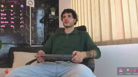 R A F A E L online show from April 5, 2026, 9:12 pm