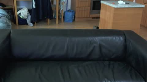 rafaelosteel online show from July 10, 2026, 10:40 am