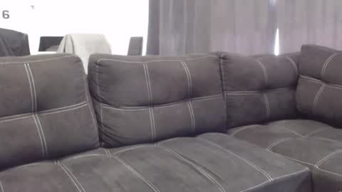 rafaelosteel online show from July 28, 2026, 4:39 pm