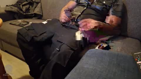 rafi4o online show from November 9, 2025, 11:58 pm