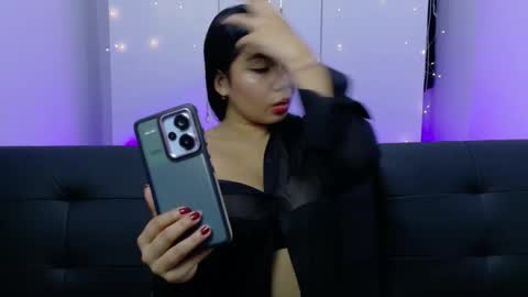 Snapshot of ragnar_and_lagertha chatting on February 3, 2026, 1:05 pm LAGERTHA online show from February 3, 2026, 1:05 pm