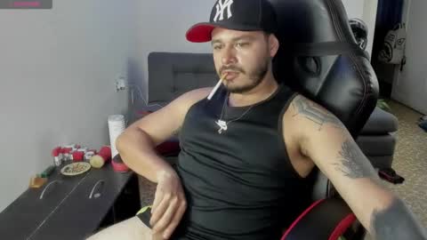 Snapshot of ragnar_lothbrok77 chatting on November 4, 2025, 9:47 pm ragnar_lothbrok77 online show from November 4, 2025, 9:47 pm