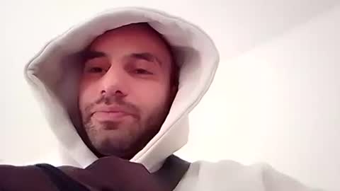 Snapshot of rago1994 chatting on November 24, 2025, 10:26 am rago1994 online show from November 24, 2025, 10:26 am