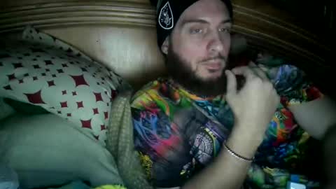 Snapshot of raidersman757 chatting on February 1, 2025, 7:57 am hitman online show from February 1, 2025, 7:57 am