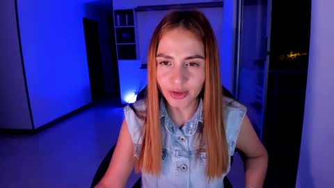 Snapshot of rainbow_jenny chatting on December 31, 2024, 11:49 pm Jennyindependent model . online show from December 31, 2024, 11:49 pm