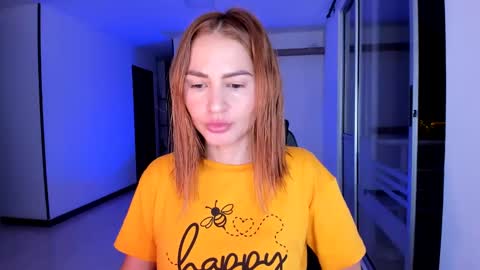 Snapshot of rainbow_jenny chatting on March 3, 2025, 12:04 am Jennyindependent model . online show from March 3, 2025, 12:04 am