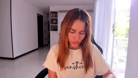 Jennyindependent model . online show from January 13, 2026, 3:06 pm