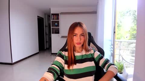 Jennyindependent model . online show from March 21, 2026, 6:55 pm