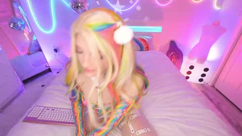 Snapshot of rainbowslut chatting on April 29, 2026, 3:21 am Mary Rainz online show from April 29, 2026, 3:21 am
