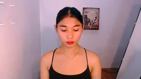 raindrizzle1706 online show from January 5, 2026, 5:27 pm