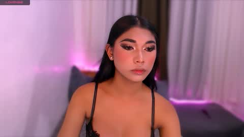 raindrizzle1706 online show from February 25, 2026, 1:04 am