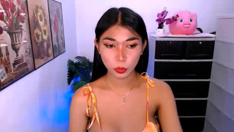 raindrizzle1706 online show from March 9, 2026, 3:38 pm