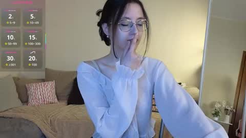 Snapshot of rainybella chatting on April 9, 2026, 7:14 am rainybella online show from April 9, 2026, 7:14 am