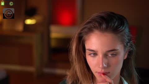 Raisa online show from December 5, 2025, 7:32 pm