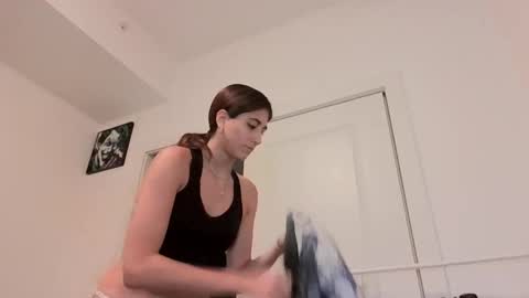 Ray Ray online show from September 11, 2025, 3:50 am