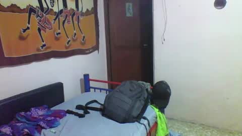 Snapshot of raku2386 chatting on March 1, 2025, 1:32 am Ken online show from March 1, 2025, 1:32 am