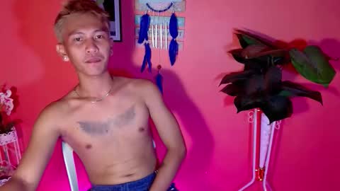 Snapshot of ralfhuge24 chatting on September 24, 2025, 6:00 pm ralfhuge24 online show from September 24, 2025, 6:00 pm