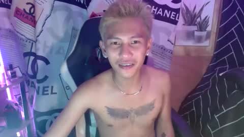 Snapshot of ralfhuge24 chatting on September 26, 2025, 10:52 am ralfhuge24 online show from September 26, 2025, 10:52 am