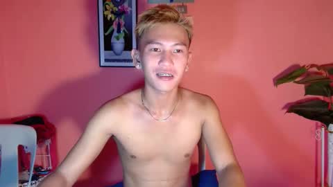 Snapshot of ralfhuge24 chatting on October 18, 2025, 6:58 am ralfhuge24 online show from October 18, 2025, 6:58 am