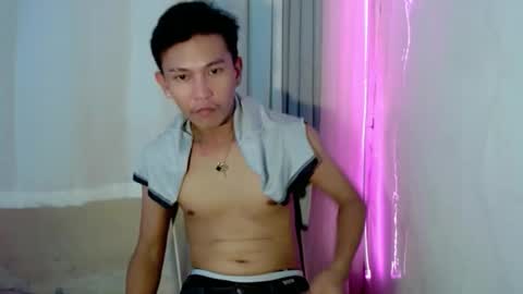 Snapshot of ralfhuge24 chatting on May 31, 2026, 3:15 am ralfhuge24 online show from May 31, 2026, 3:15 am